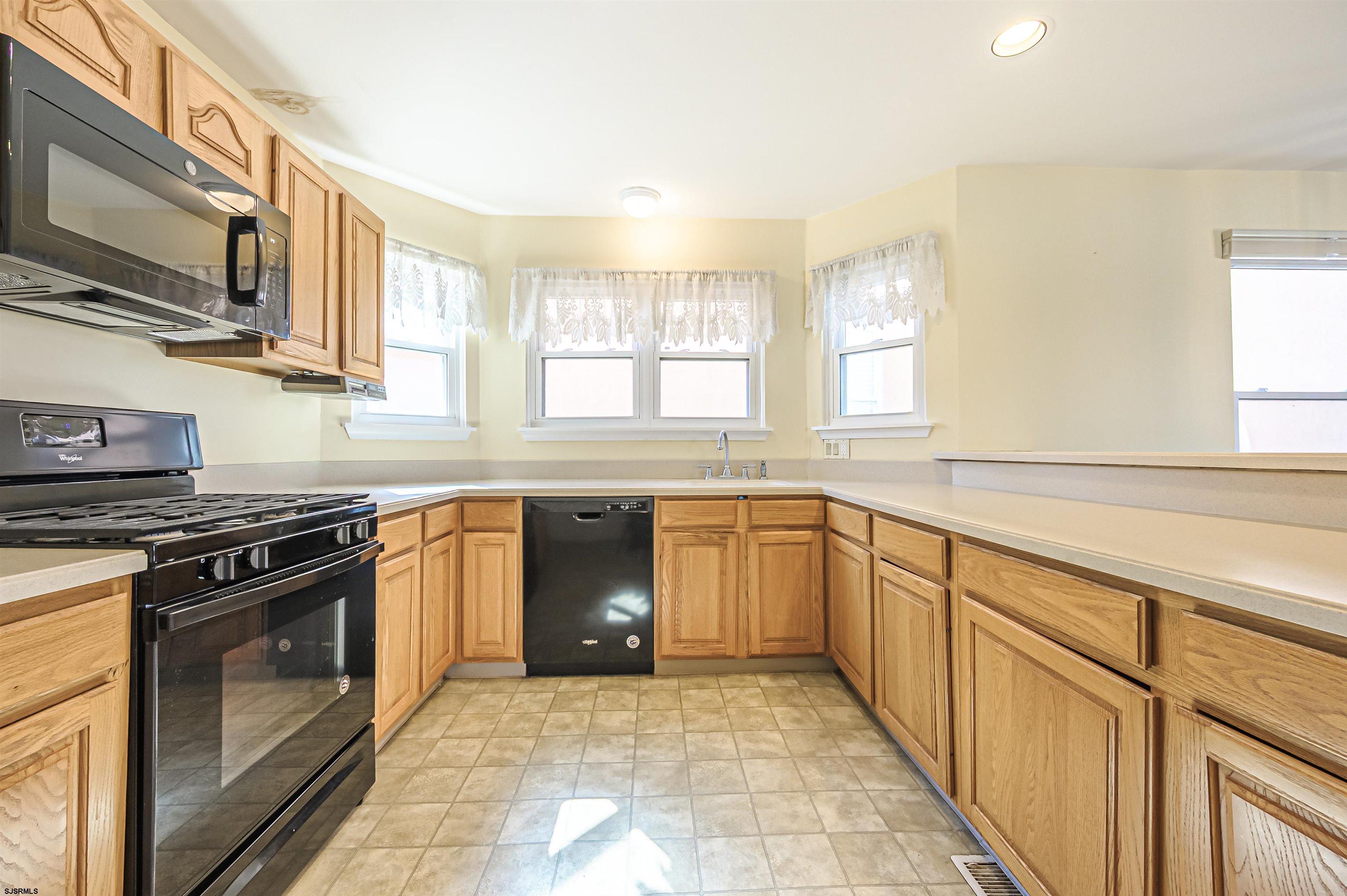 202 Hagen Road Brigantine, NJ 08203 - Photo 9 of 42