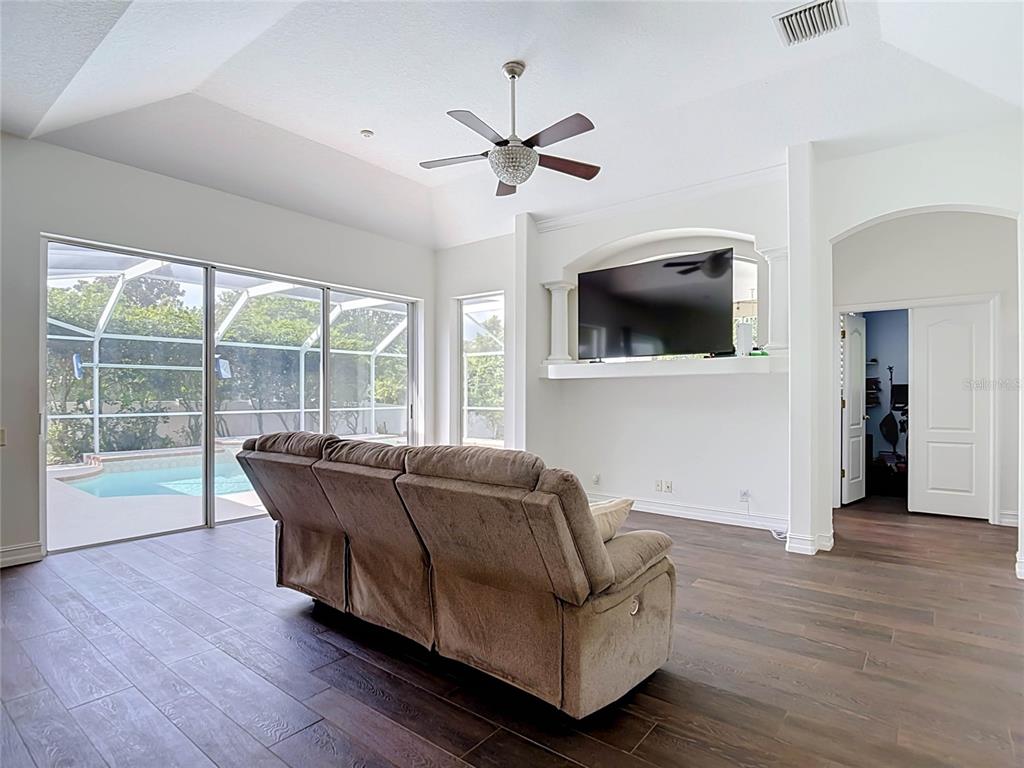 10512 Gooseberry Court Trinity, FL 34655 - Photo 12 of 36
