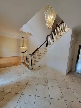 a view of entryway and hall