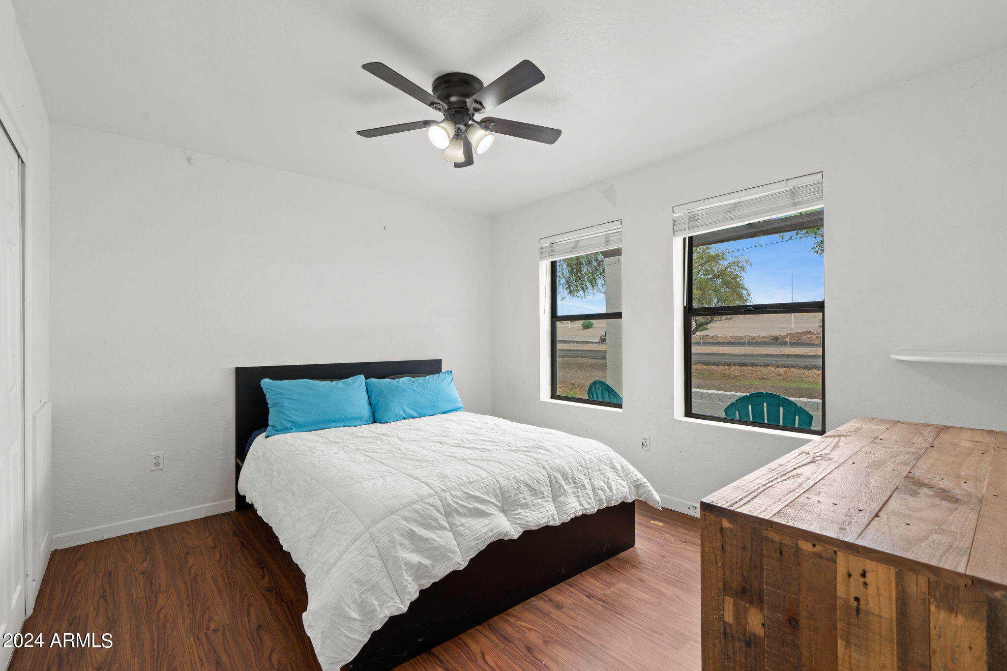 14434 East Willis Road Gilbert, AZ 85297 - Photo 25 of 49 28-web-or-mls-14434-e-willis-rd