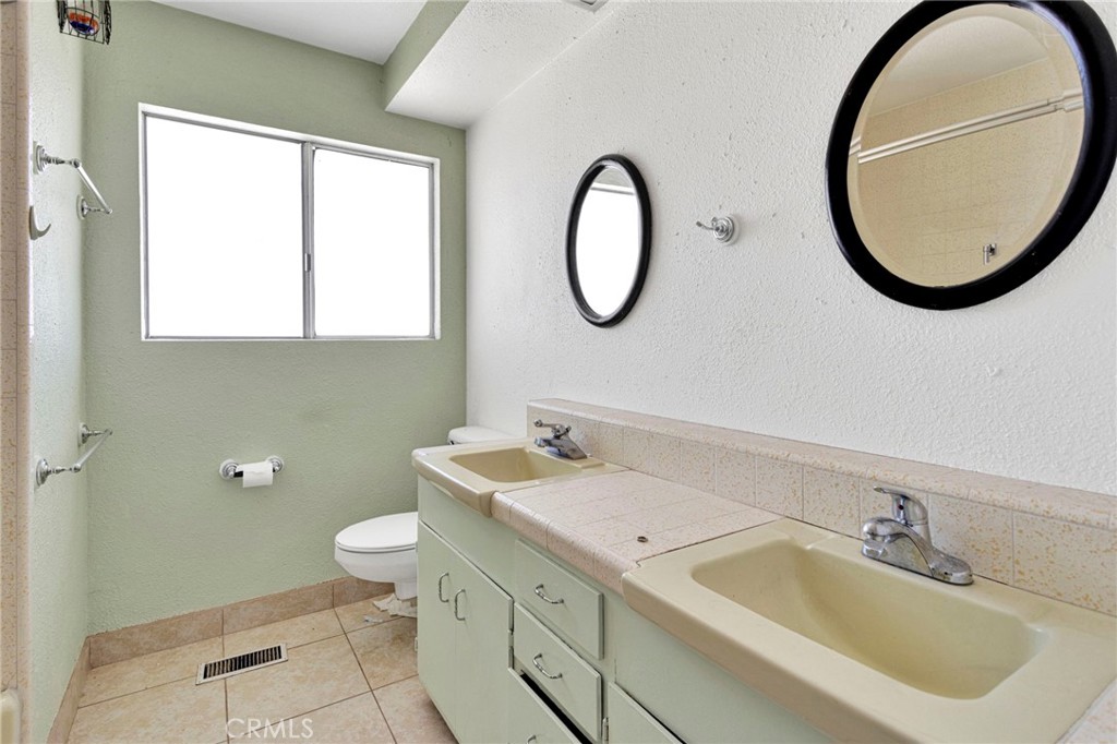 18969 Pachappa Road Apple Valley, CA 92307 - Photo 33 of 75