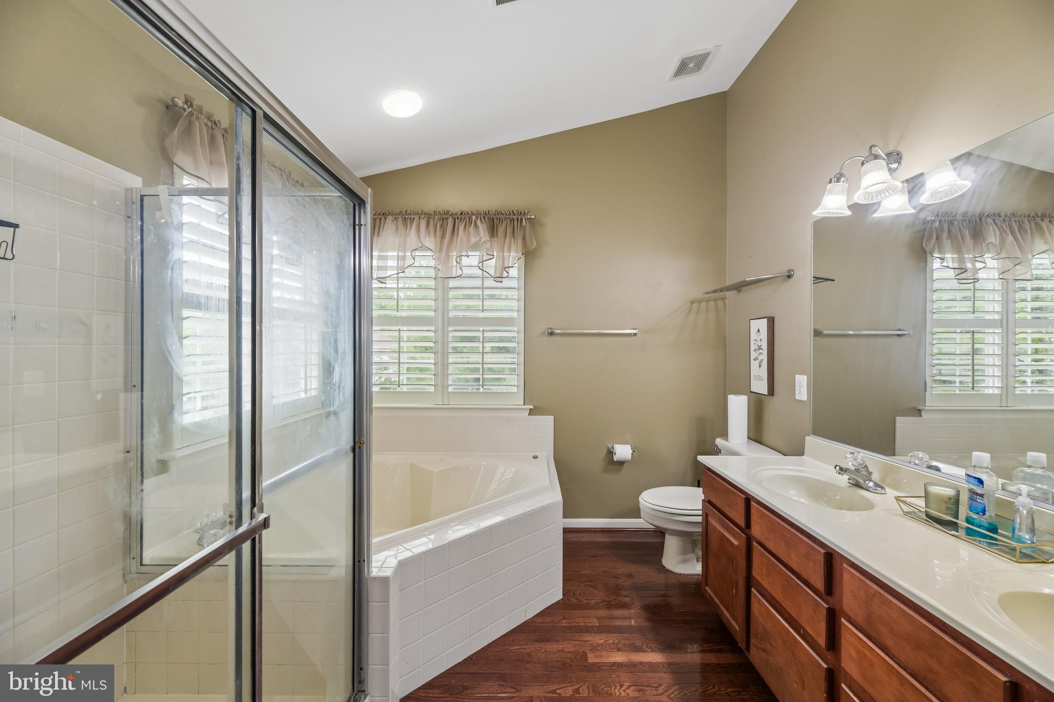 16116 Eckhart Road Bowie, MD 20716 - Photo 49 of 93 Primary Bathroom