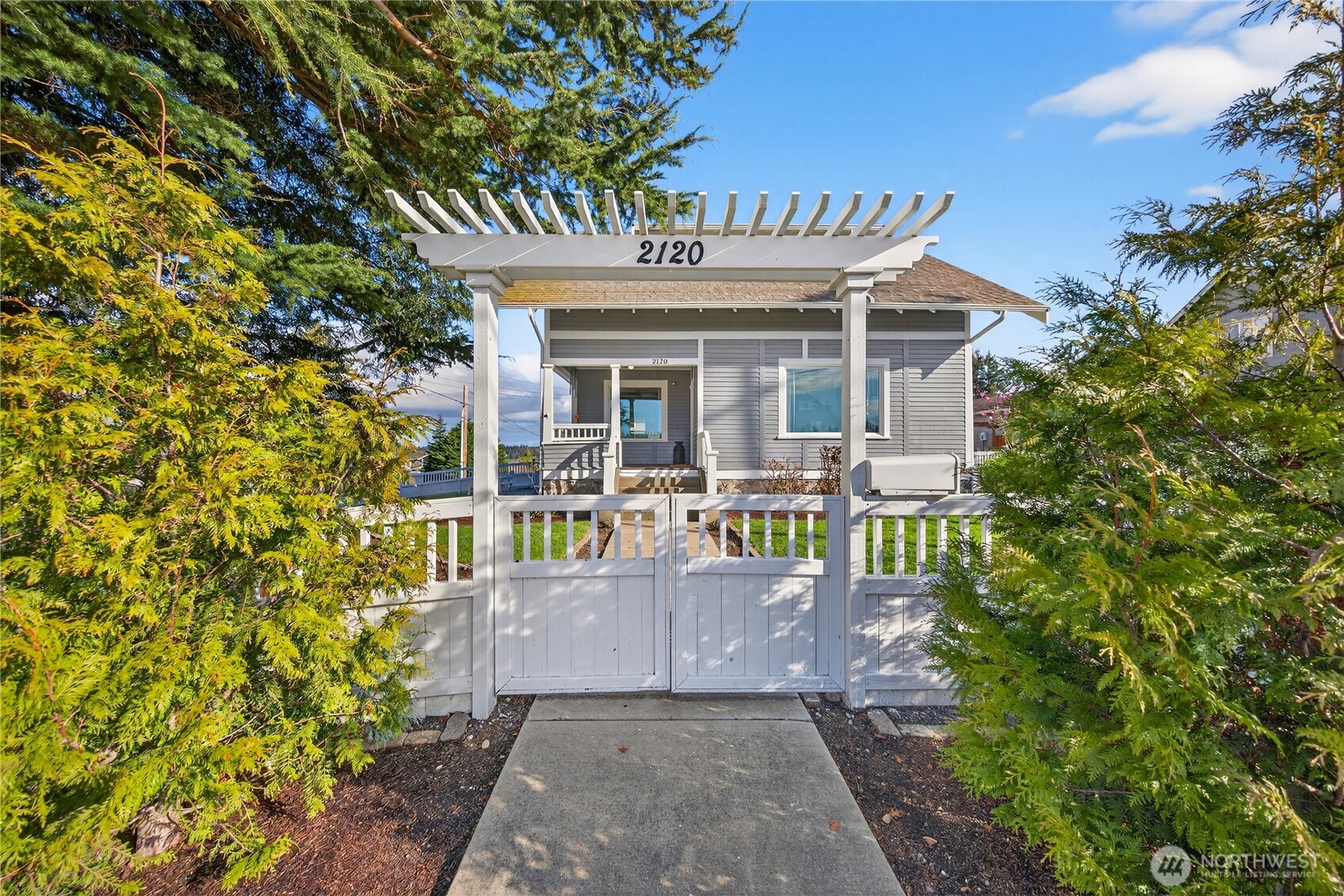 2120 12th Street Anacortes, WA 98221 - Photo 6 of 40