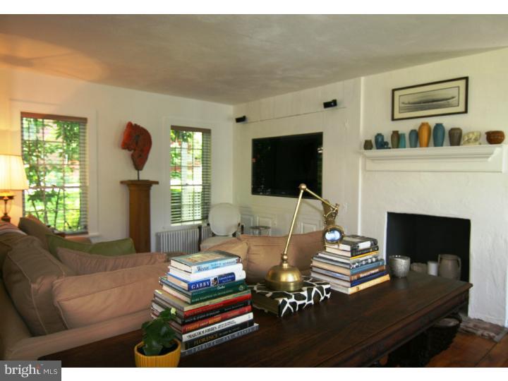 339 Thompson Mill Road New Hope, PA 18938 - Photo 11 of 25 Family Room