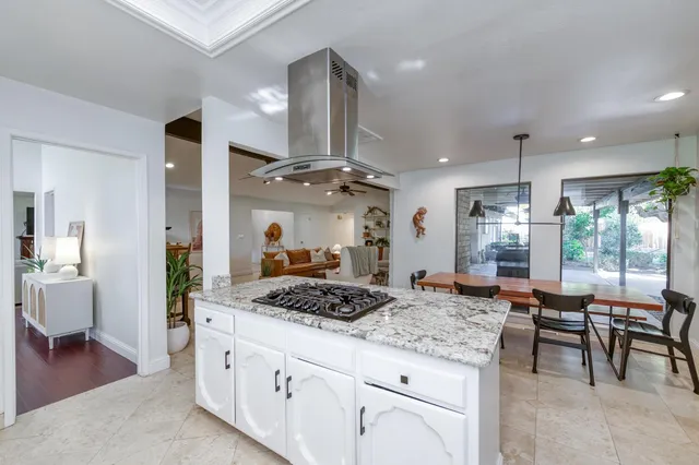 $680,000 | 5348 North Briarwood Avenue, Fresno, CA 93711