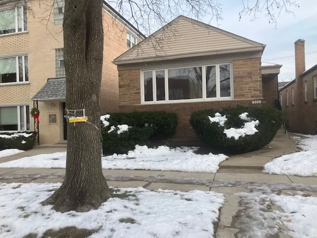 $490,000 | 6325 North Whipple Street, Chicago, IL 60659