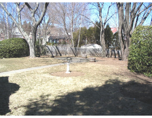 14 Priscilla Road Swampscott, MA 01907 - Photo 5 of 10 Gallery Image 5