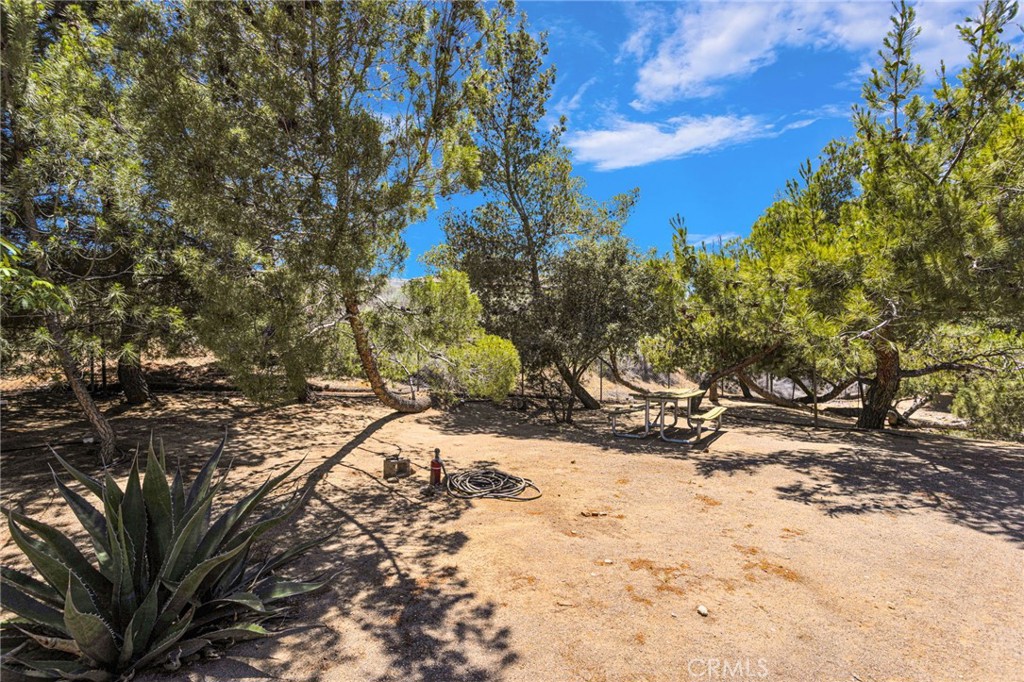 7031 Joshua Road Oak Hills, CA 92344 - Photo 62 of 77