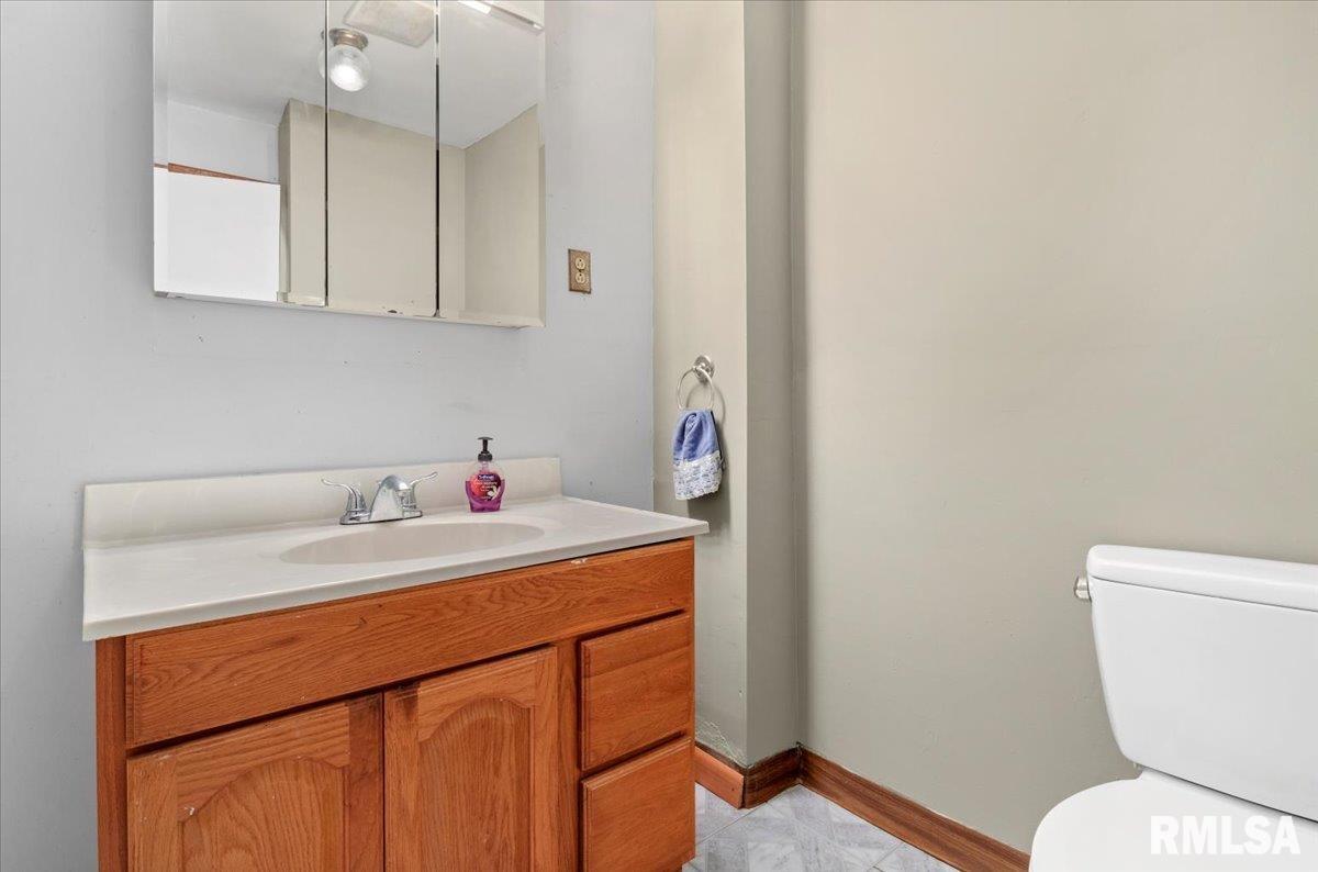 1703 East Matheny Avenue Springfield, IL 62702 - Photo 14 of 21