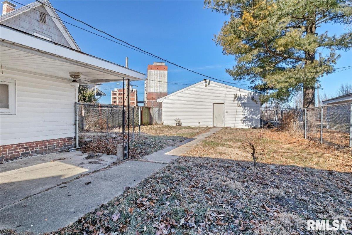 1703 East Matheny Avenue Springfield, IL 62702 - Photo 20 of 21