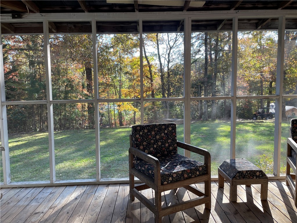 295 Lisa Lane Mountain Rest, SC 29664 - Photo 4 of 15