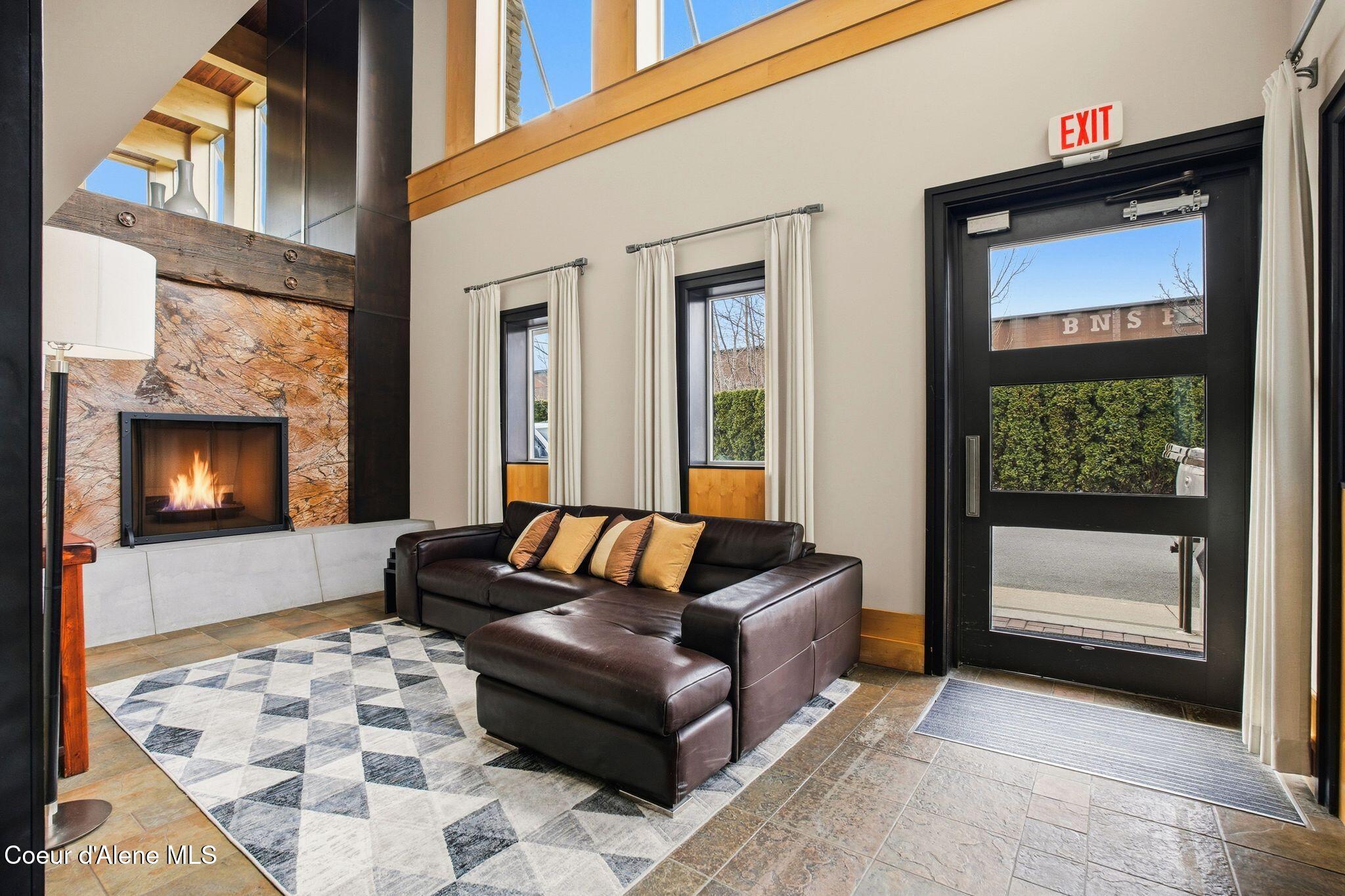 702 Sandpoint Avenue, Unit 7302 Sandpoint, ID 83864 - Photo 31 of 41 32_A7409452 (34)