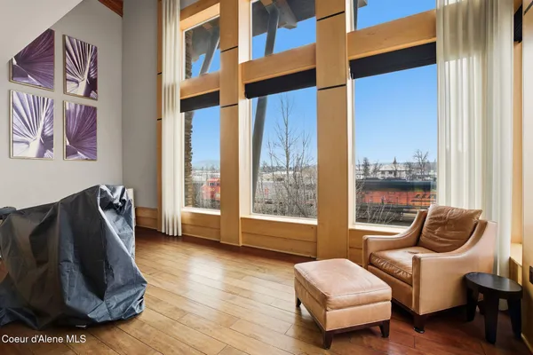 $1,297,000 | 702 Sandpoint Avenue, Unit 7302, Sandpoint, ID 83864