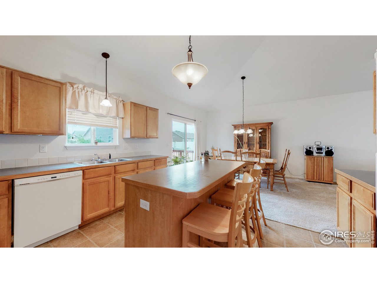 6913 McClellan Road Wellington, CO 80549 - Photo 10 of 40 Kitchen 4