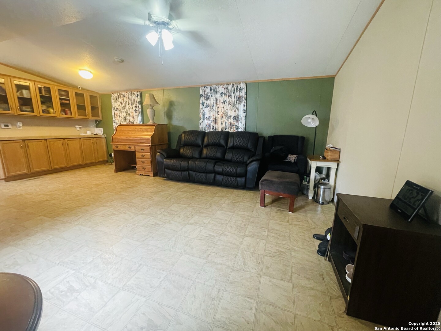 102 4th Street Natalia, TX 78059 - Photo 10 of 19