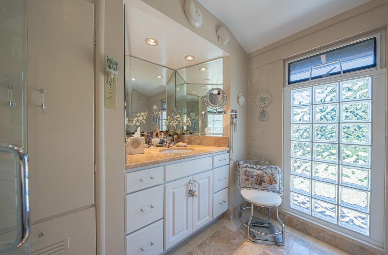 800 Adair Place Del Rey Oaks, CA 93940 - Photo 17 of 25 Gallery Image 17