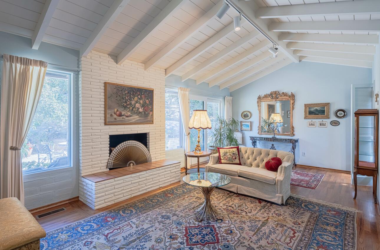 800 Adair Place Del Rey Oaks, CA 93940 - Photo 6 of 25 Gallery Image 6