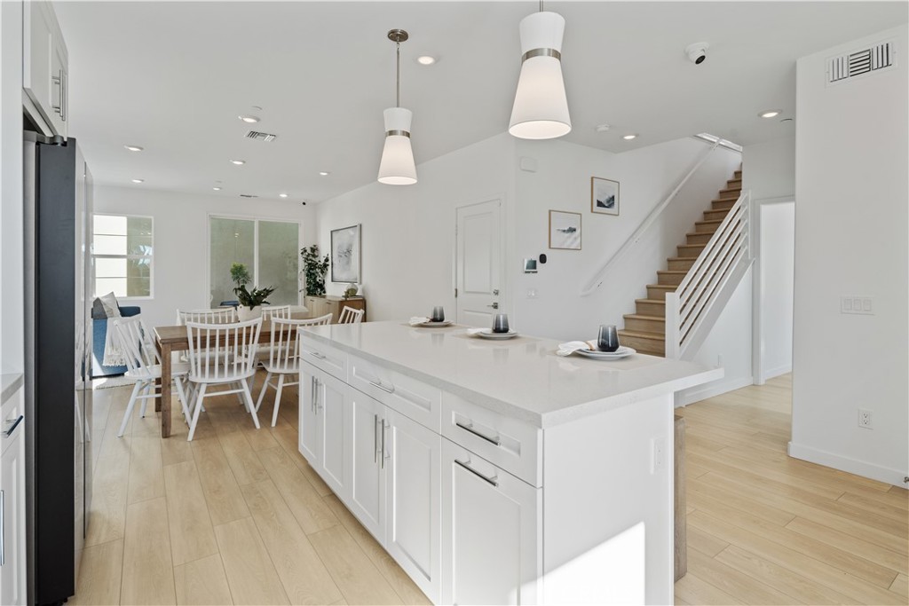 385 Willow Run Lane Carson, CA 90745 - Photo 3 of 19 MODEL