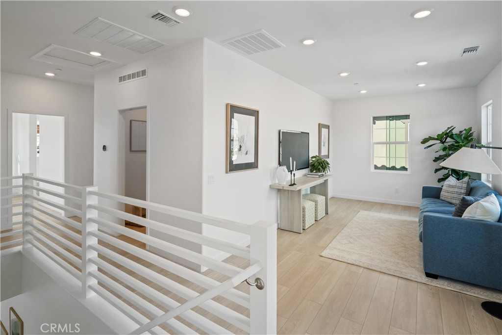 385 Willow Run Lane Carson, CA 90745 - Photo 8 of 19 MODEL