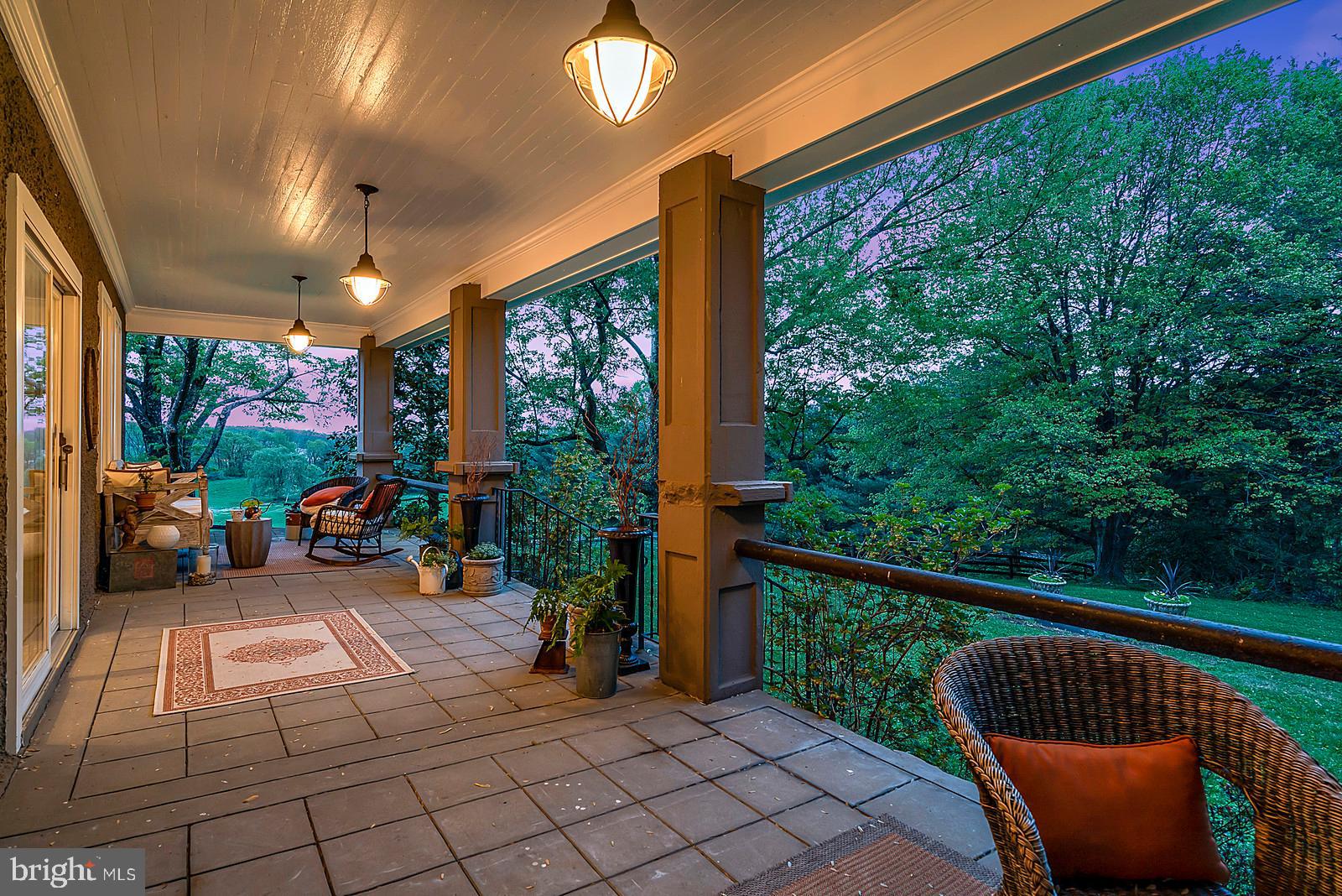 3724 Rectortown Road Marshall, VA 20115 - Photo 12 of 105 Front Porch with sunset view