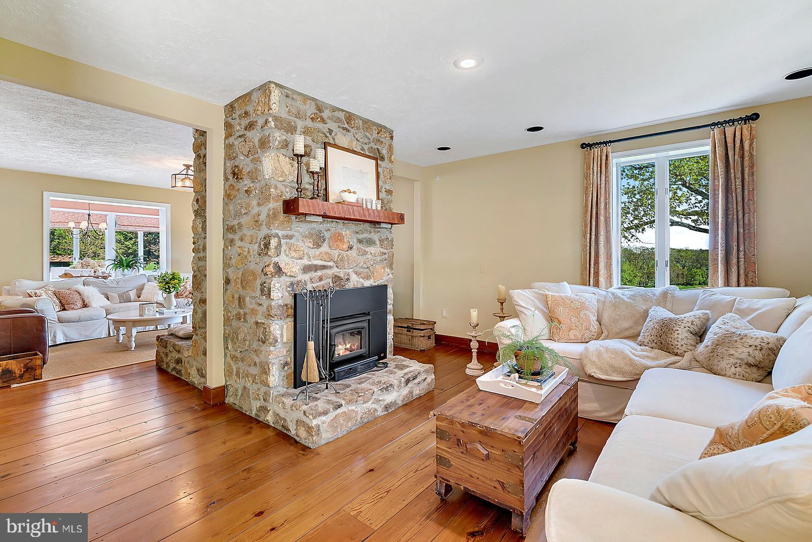 3724 Rectortown Road Marshall, VA 20115 - Photo 28 of 105 Front Family Room with wood burning fireplace