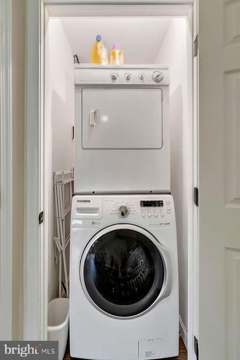 3724 Rectortown Road Marshall, VA 20115 - Photo 48 of 105 Front loading washer/dryer in Master Bath