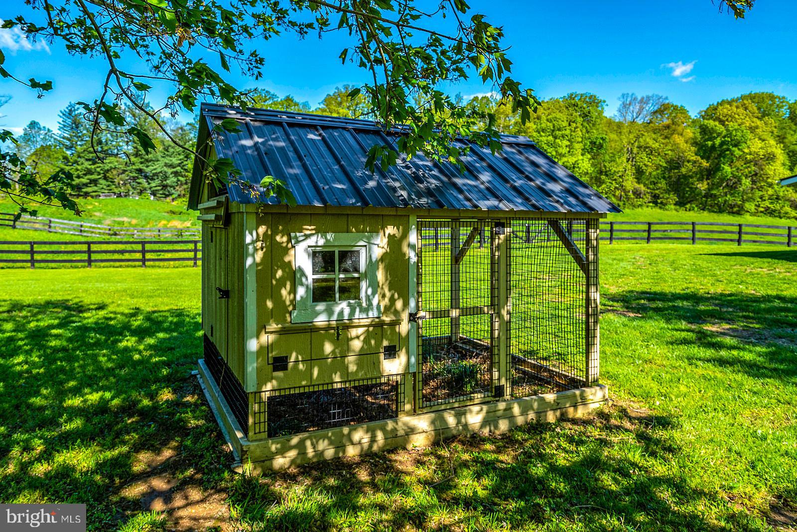 3724 Rectortown Road Marshall, VA 20115 - Photo 70 of 105 Custom Chicken Coop