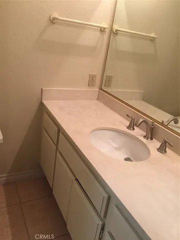 $3,700 | 46 Exeter, Irvine, CA 92612