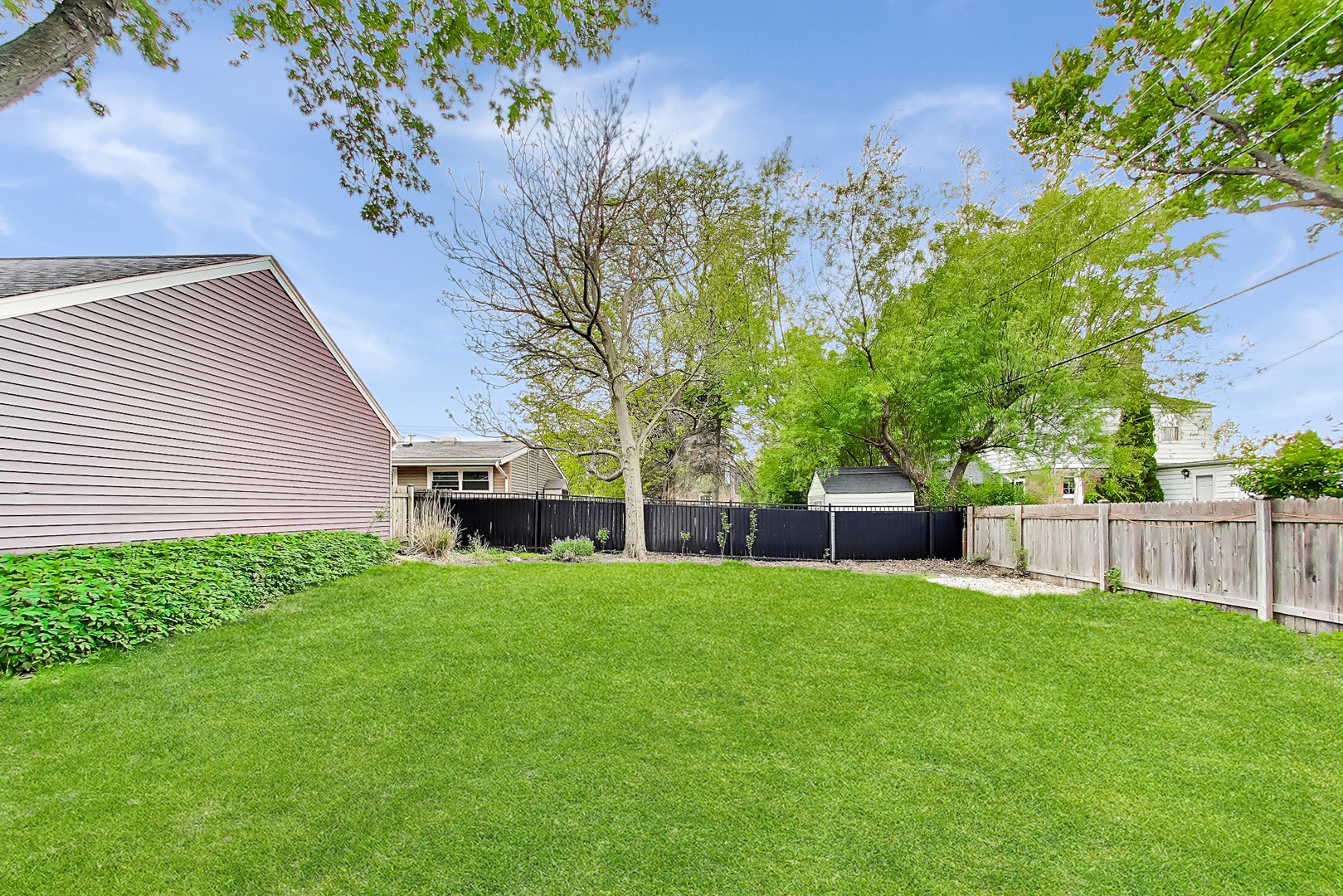 310 West Kirchhoff Road Arlington Heights, IL 60005 - Photo 22 of 27