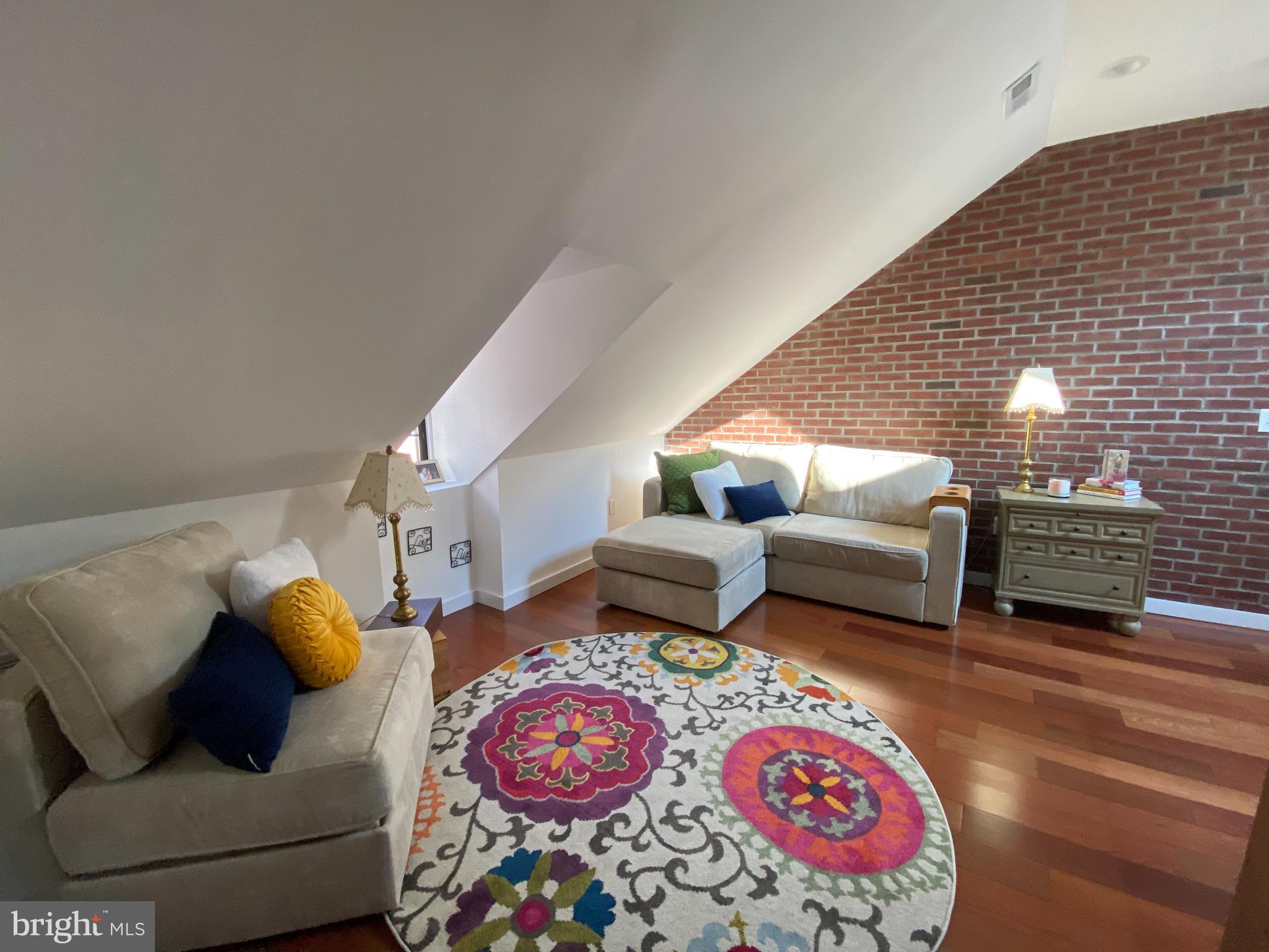 2016 Locust Street Philadelphia, PA 19103 - Photo 13 of 13 Gallery Image 13