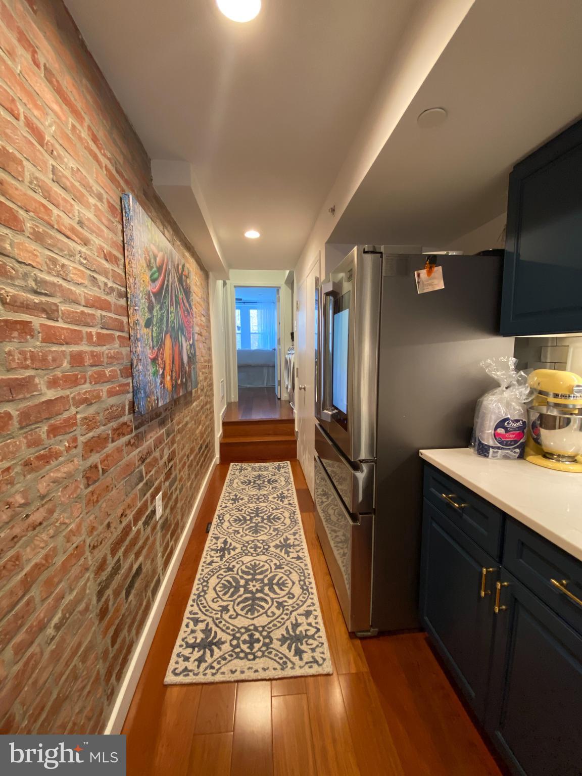 2016 Locust Street Philadelphia, PA 19103 - Photo 5 of 13 Gallery Image 5