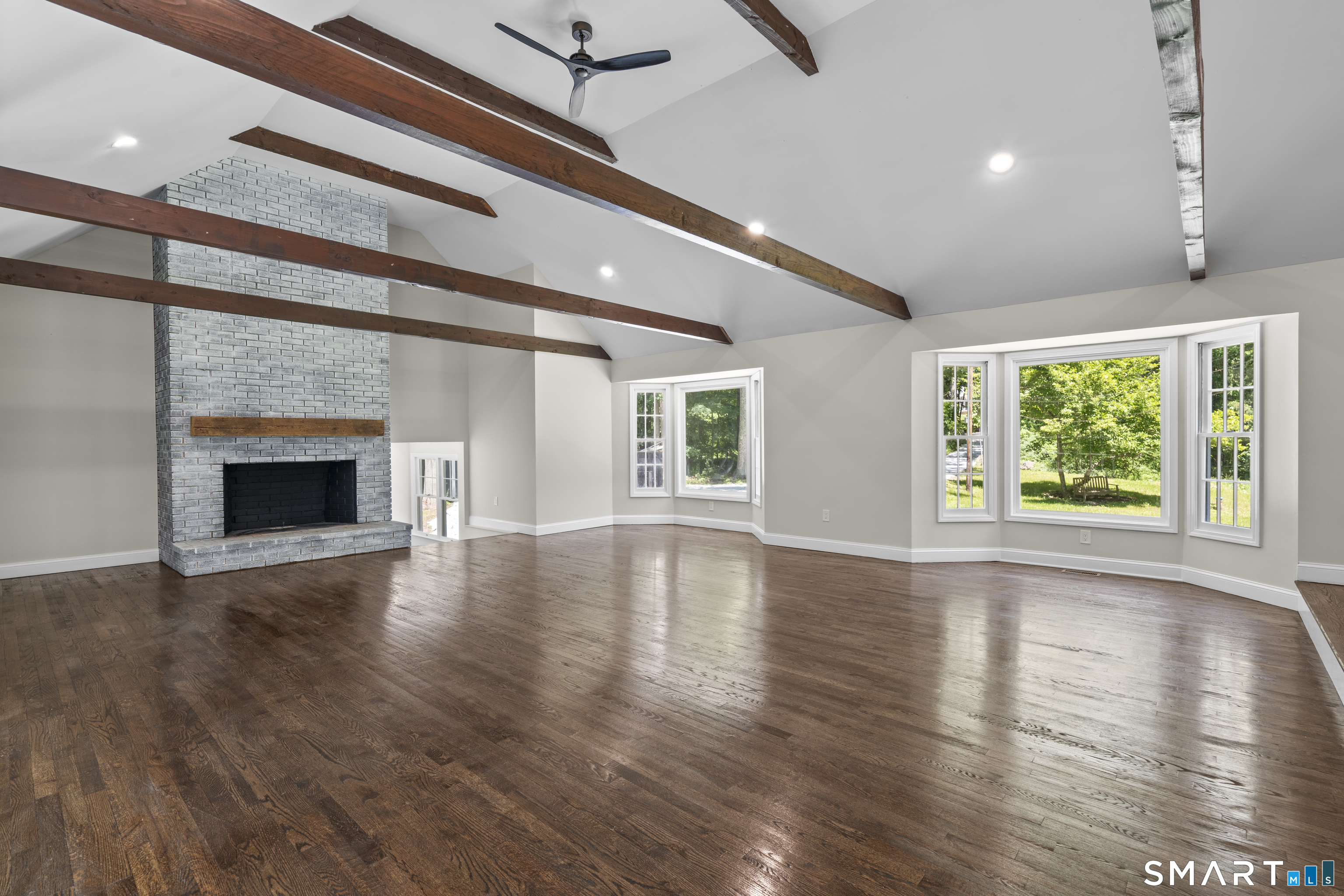33 Old Stagecoach Road Redding, CT 06896 - Photo 9 of 40