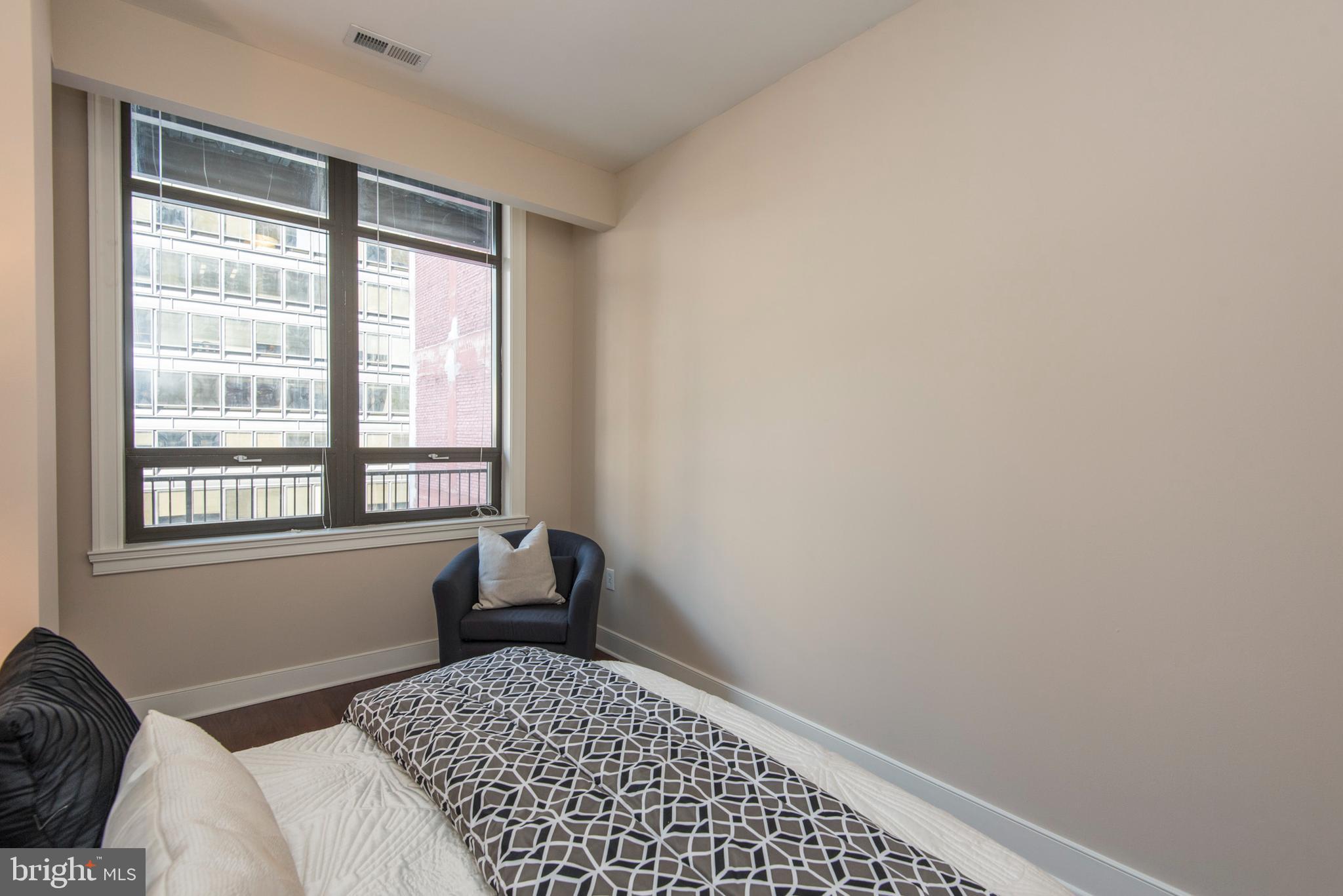 1503 Locust Street, Unit 204 Philadelphia, PA 19102 - Photo 20 of 33