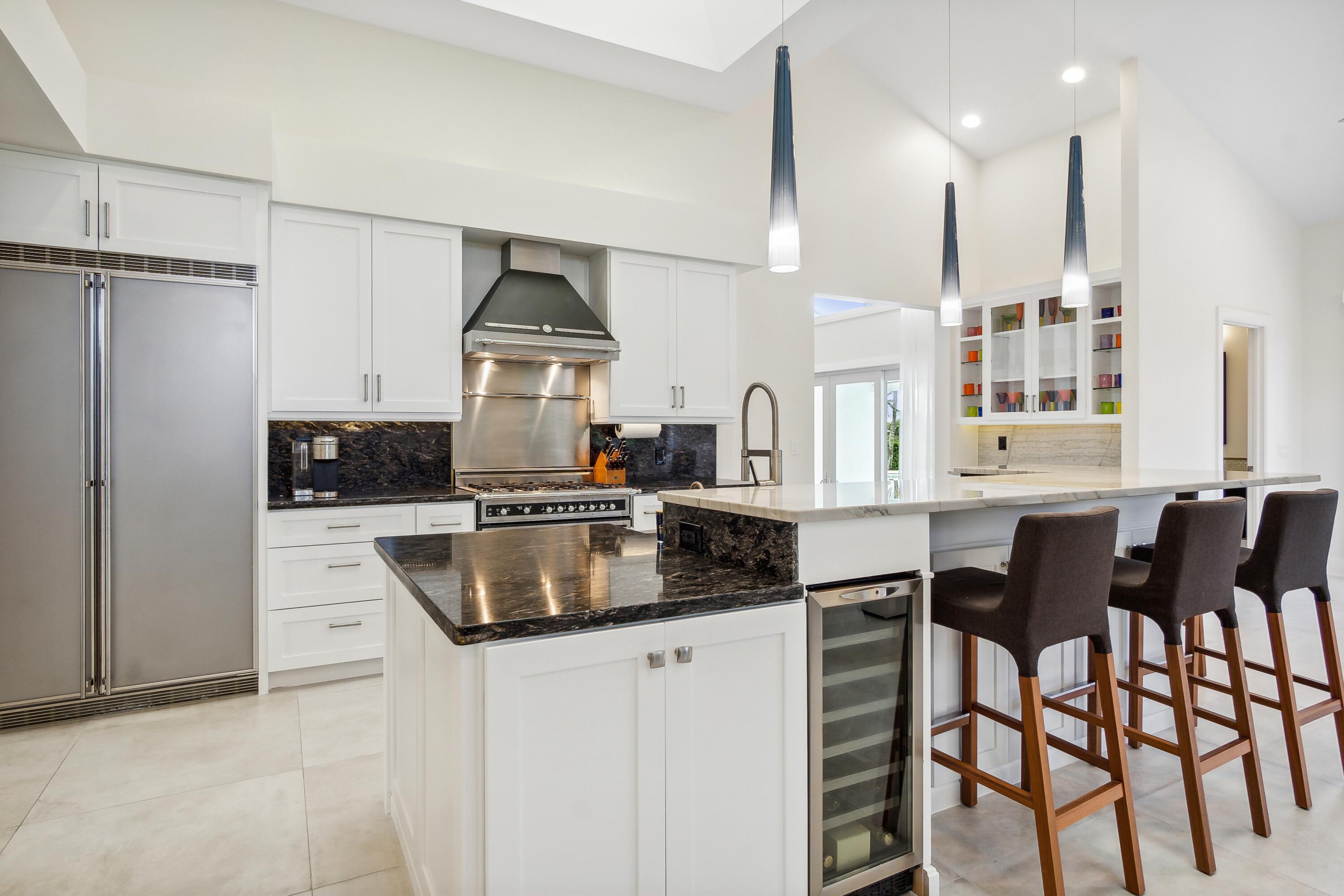 2161 Golfview Lane Jensen Beach, FL 34957 - Photo 14 of 60 Kitchen