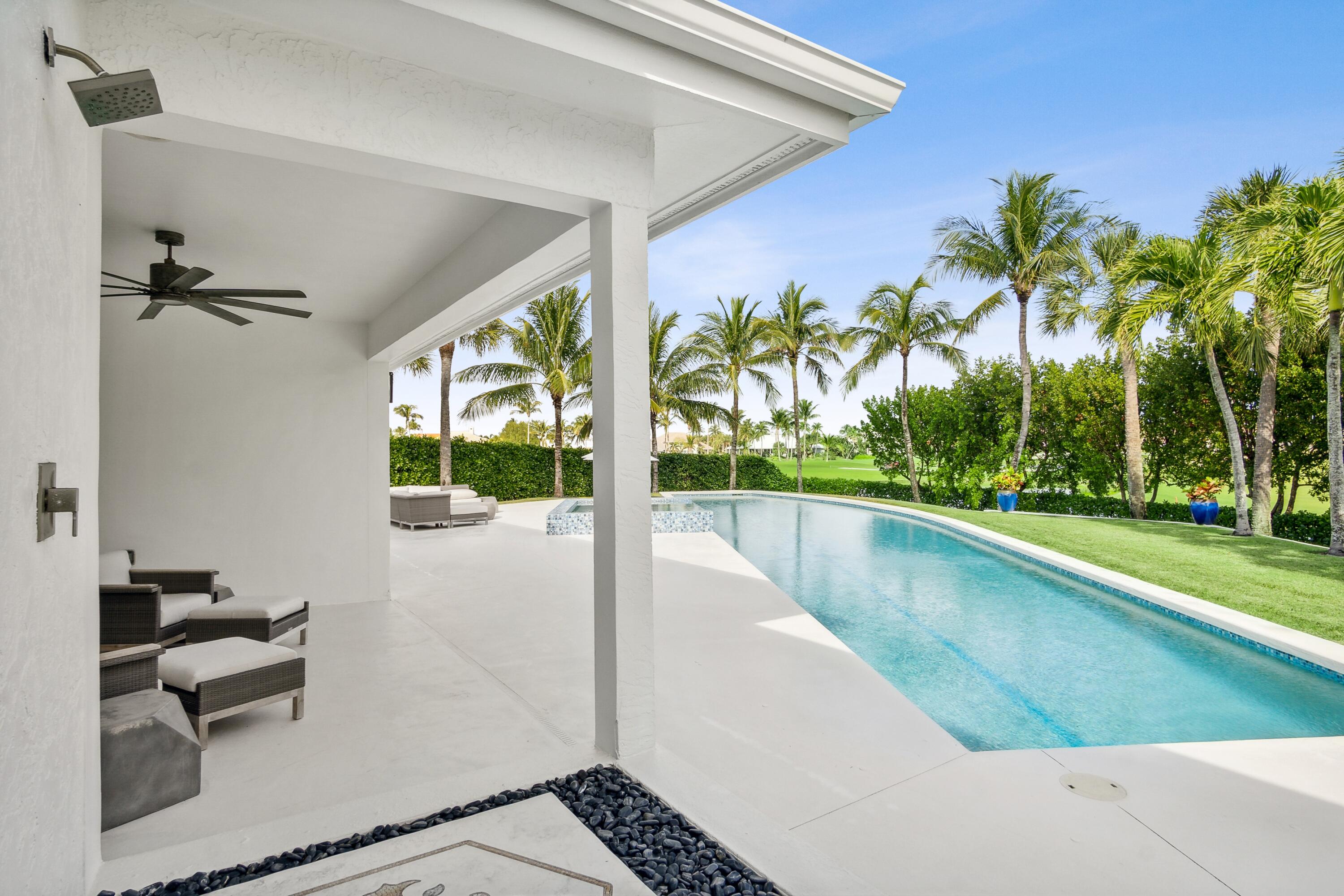 2161 Golfview Lane Jensen Beach, FL 34957 - Photo 32 of 60 outdoor shower