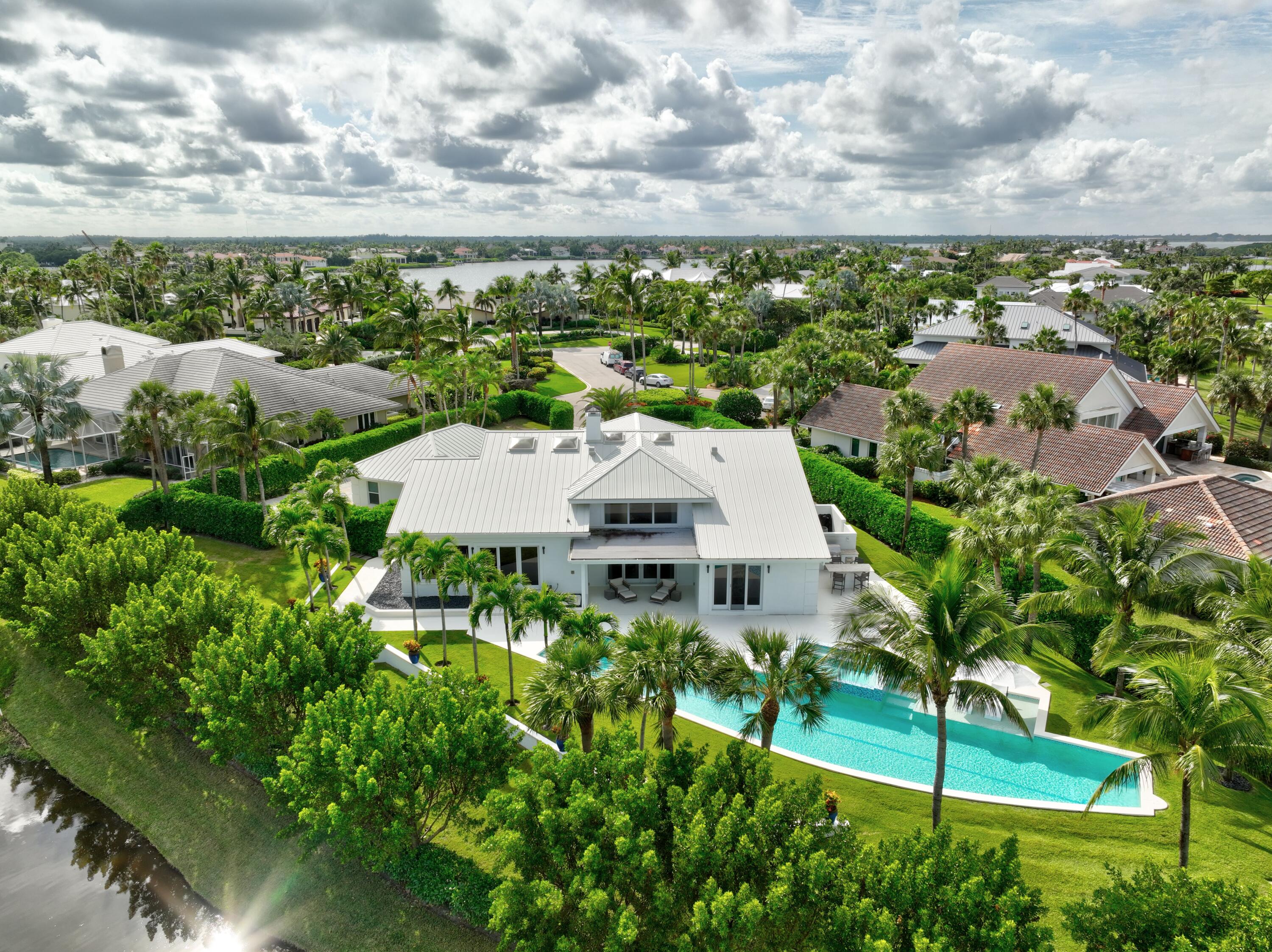 2161 Golfview Lane Jensen Beach, FL 34957 - Photo 48 of 60 beautiful setting