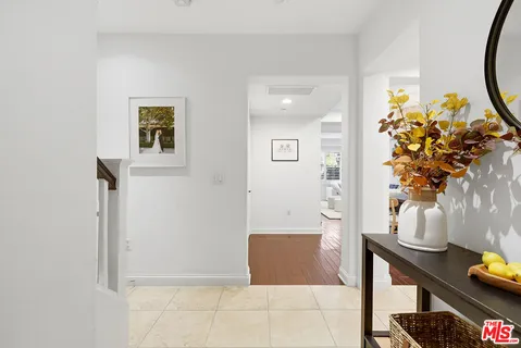 $1,295,000 | 12975 Agustin Place, Unit 134, Playa Vista, CA 90094