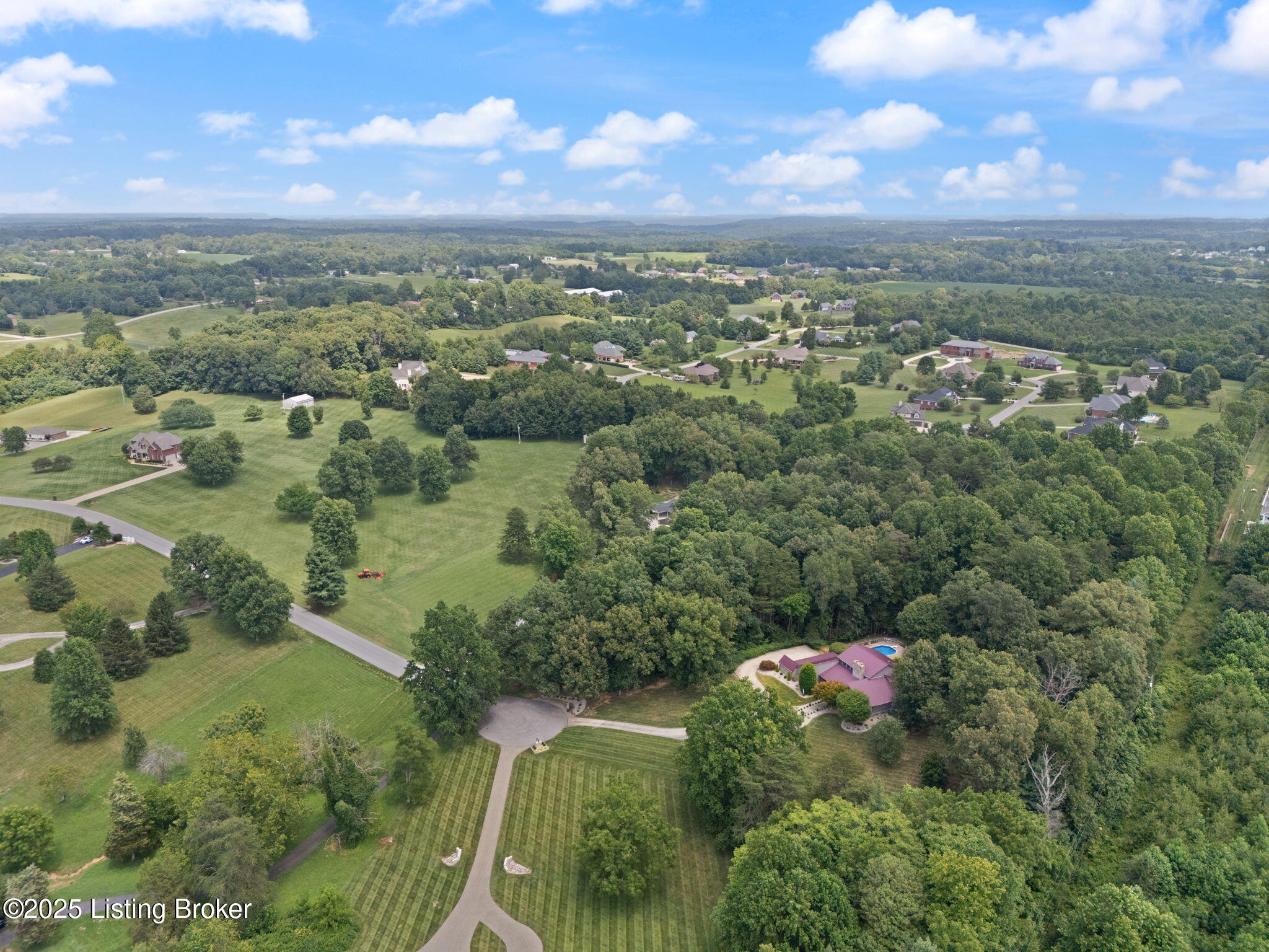 757 Bates Road Elizabethtown, KY 42701 - Photo 94 of 103 94-web-or-mls-DJI_20250802143018_0263_D