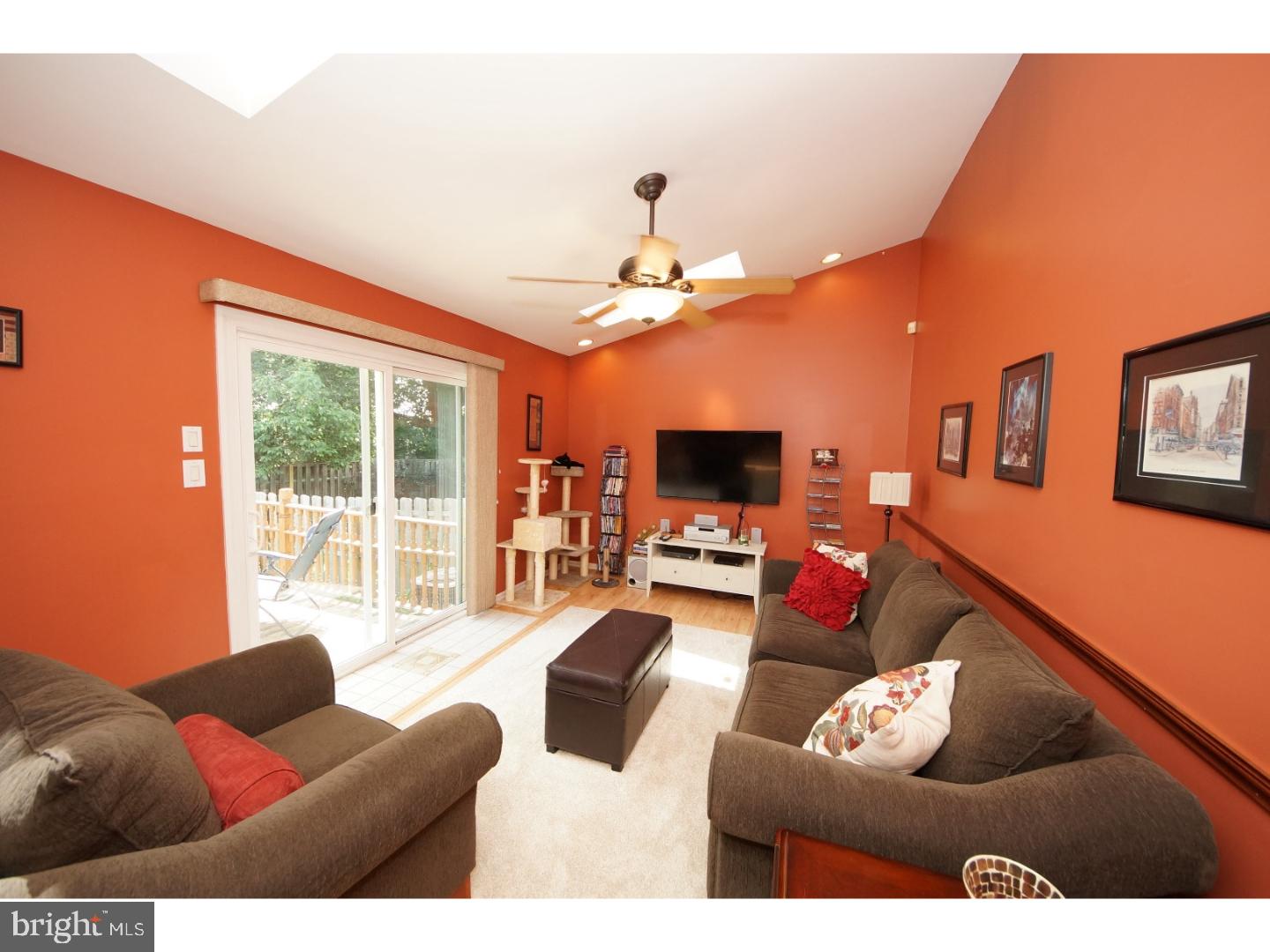 127 Cornflower Road Hamilton, NJ 08620 - Photo 8 of 25 Gallery Image 8