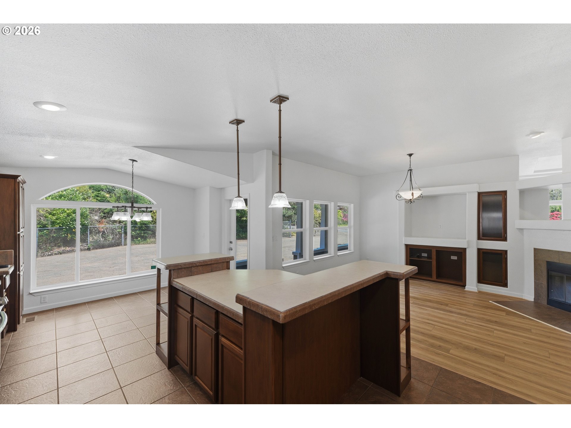 67752 Beaver Loop Road North Bend, OR 97459 - Photo 18 of 48