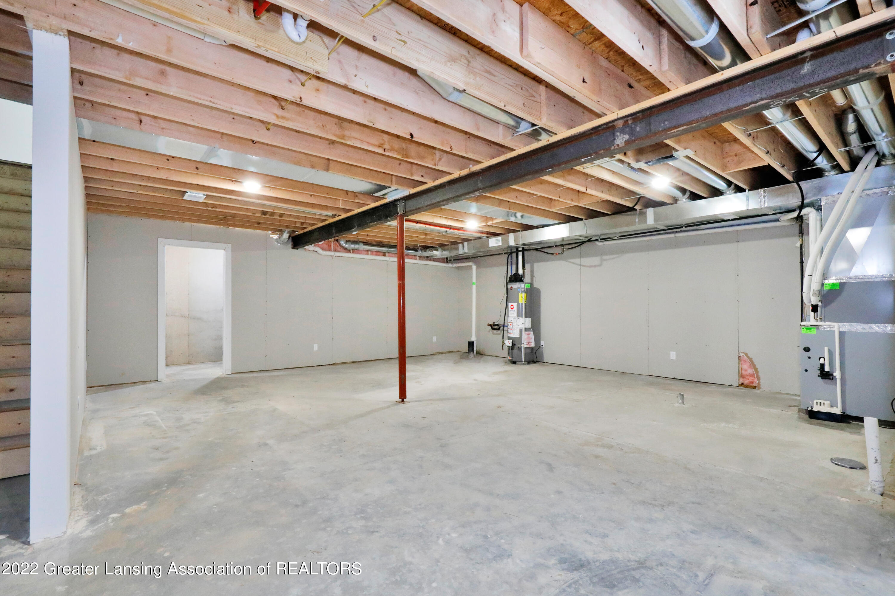 6406 Hilliard Road Lansing, MI 48911 - Photo 25 of 33 9.