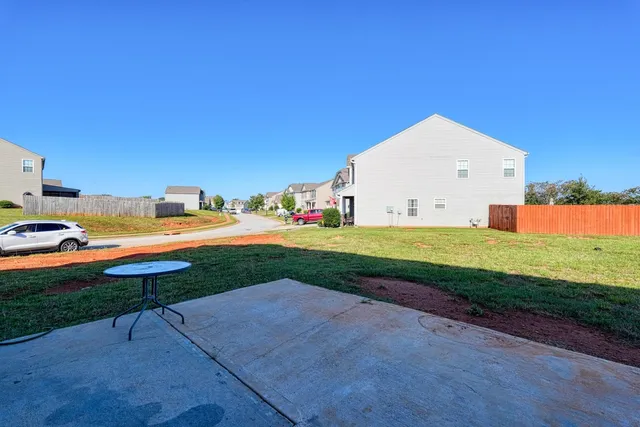 $324,900 | 322 Hartleigh Drive, Lyman, SC 29365