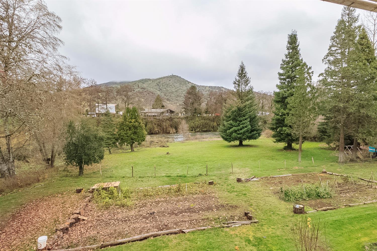 1614 Lampman Road Gold Hill, OR 97525 - Photo 31 of 33 Additional Photo