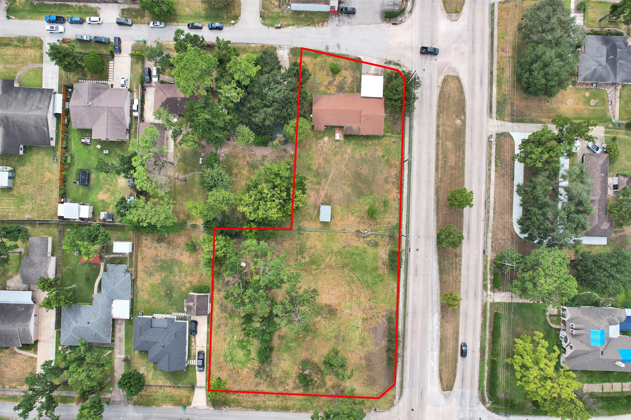 4214 Galway Lane Houston, TX 77080 - Photo 8 of 13 an aerial view of residential house with outdoor space and street view
