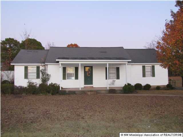3940 Cr 540 Ripley Ms 38663 Ripley, MS 38663 - Photo 1 of 3 Primary Photo