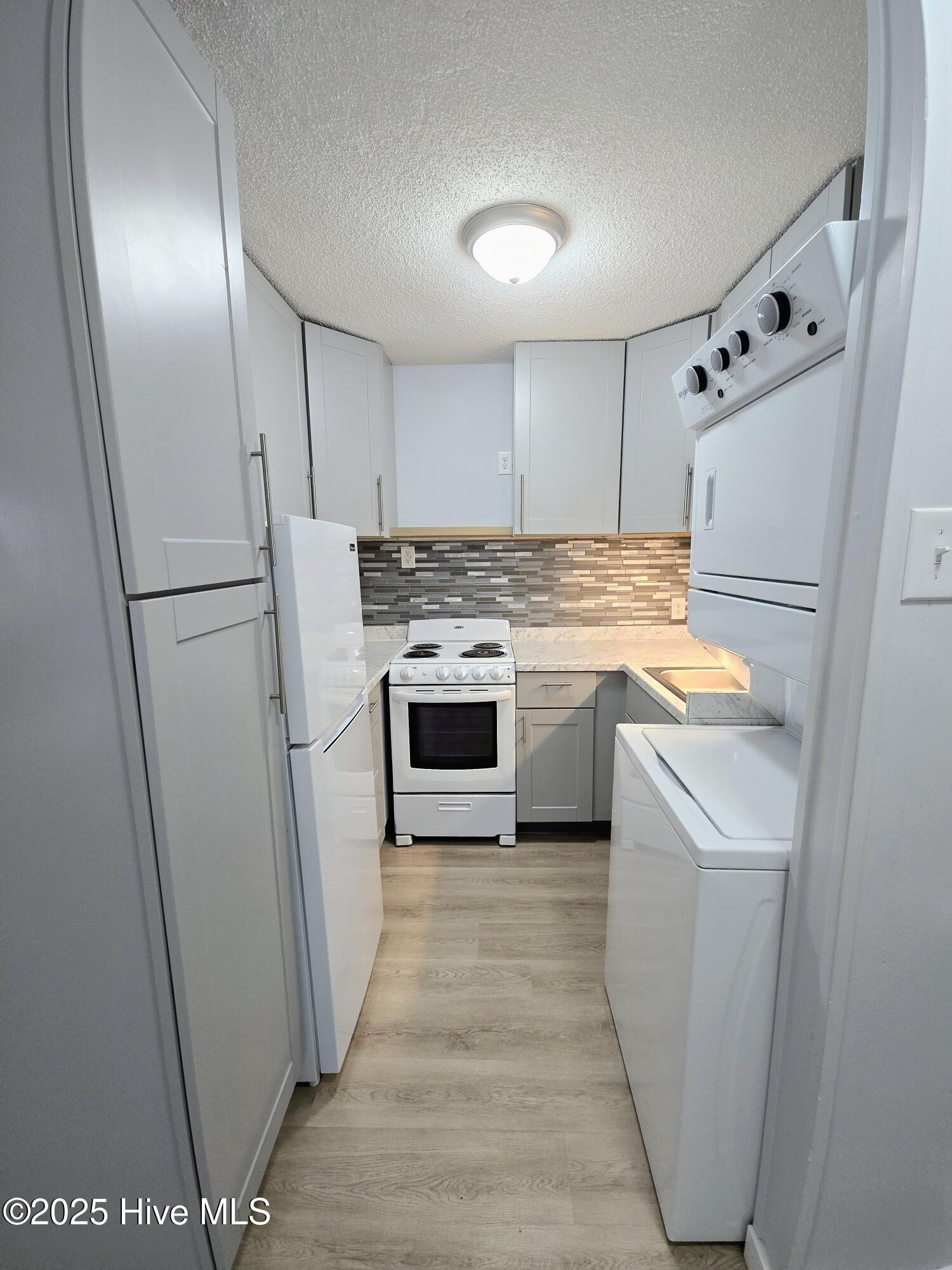 1330 North Howe Street, Unit 4 Southport, NC 28461 - Photo 3 of 14 20250909_115150~2