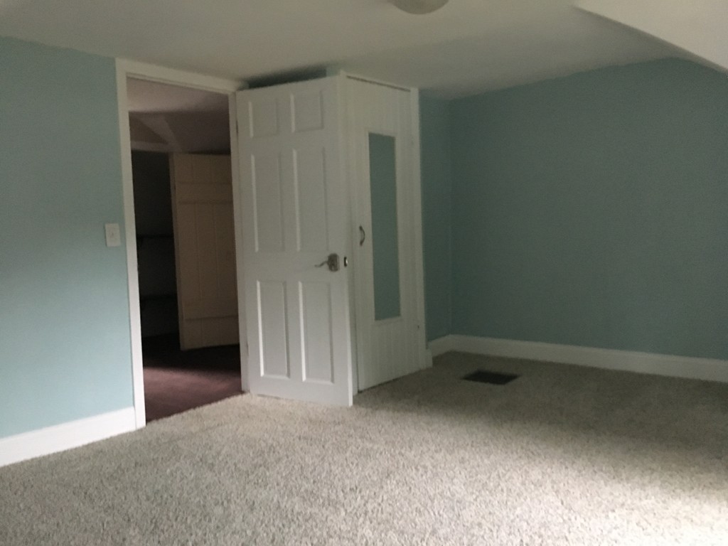 65 Farquhar Road Sturbridge, MA 01566 - Photo 7 of 17