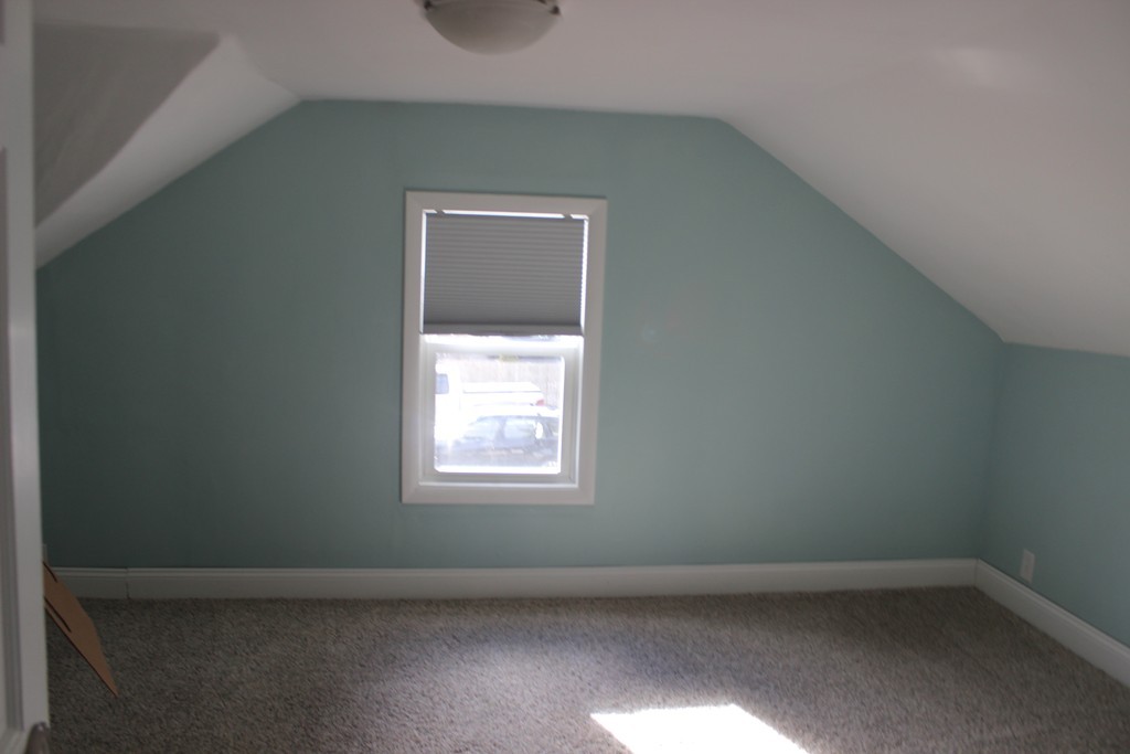 65 Farquhar Road Sturbridge, MA 01566 - Photo 9 of 17