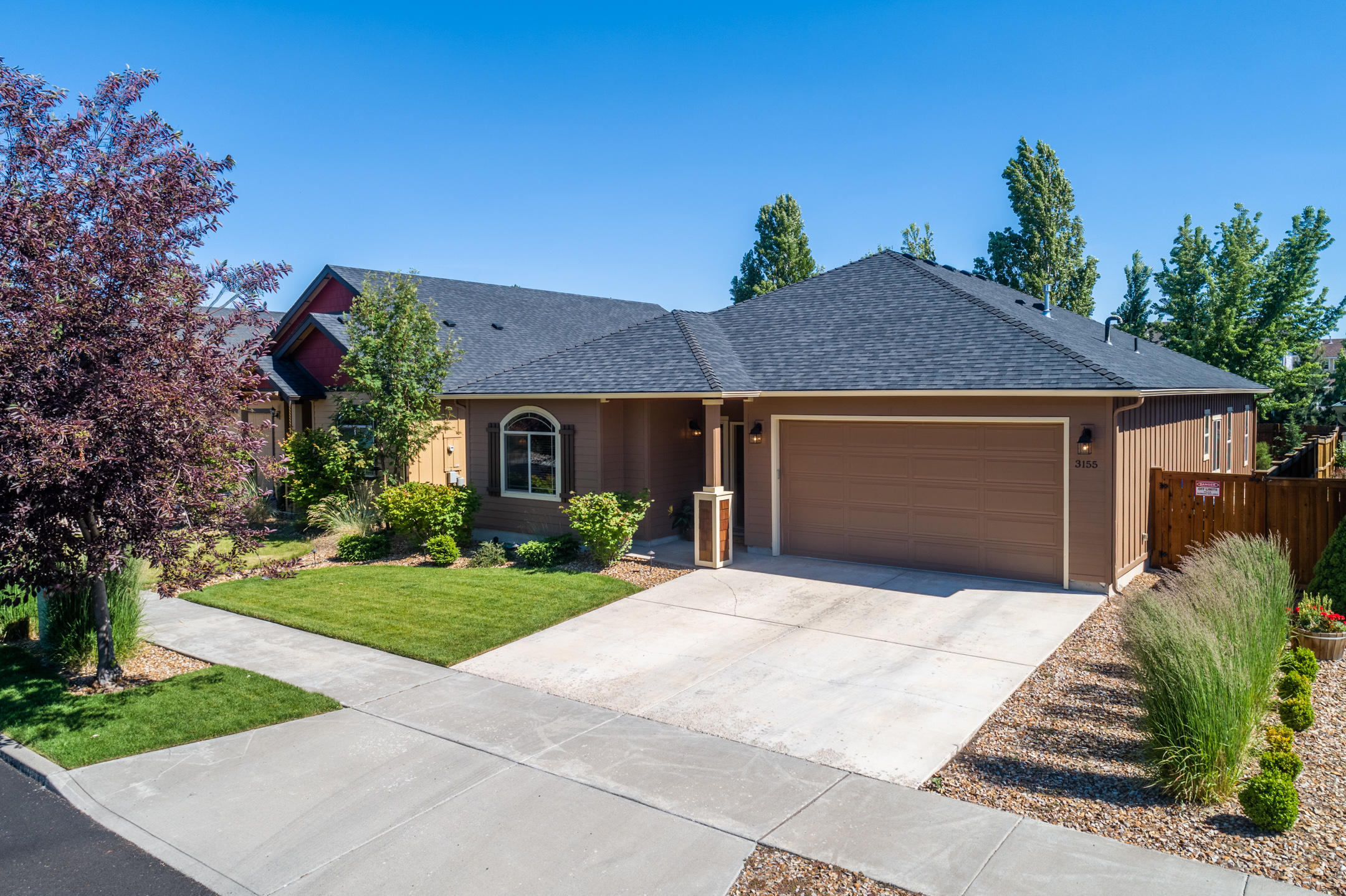 3155 Yellow Ribbon Drive Bend, OR 97701 - Photo 2 of 30 2020_06_26_3155_ne_yellow_ribbon_dr-9