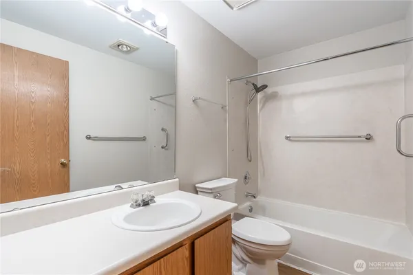 $400,000 | 14526 136th St Court East, Unit 5A, Orting, WA 98360